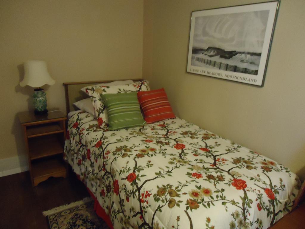 Governor'S Mansion Inn Miramichi Ruang foto