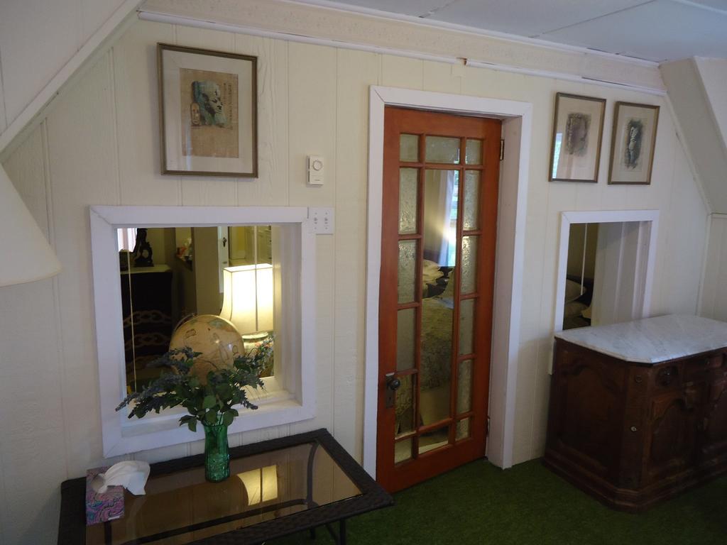 Governor'S Mansion Inn Miramichi Bagian luar foto