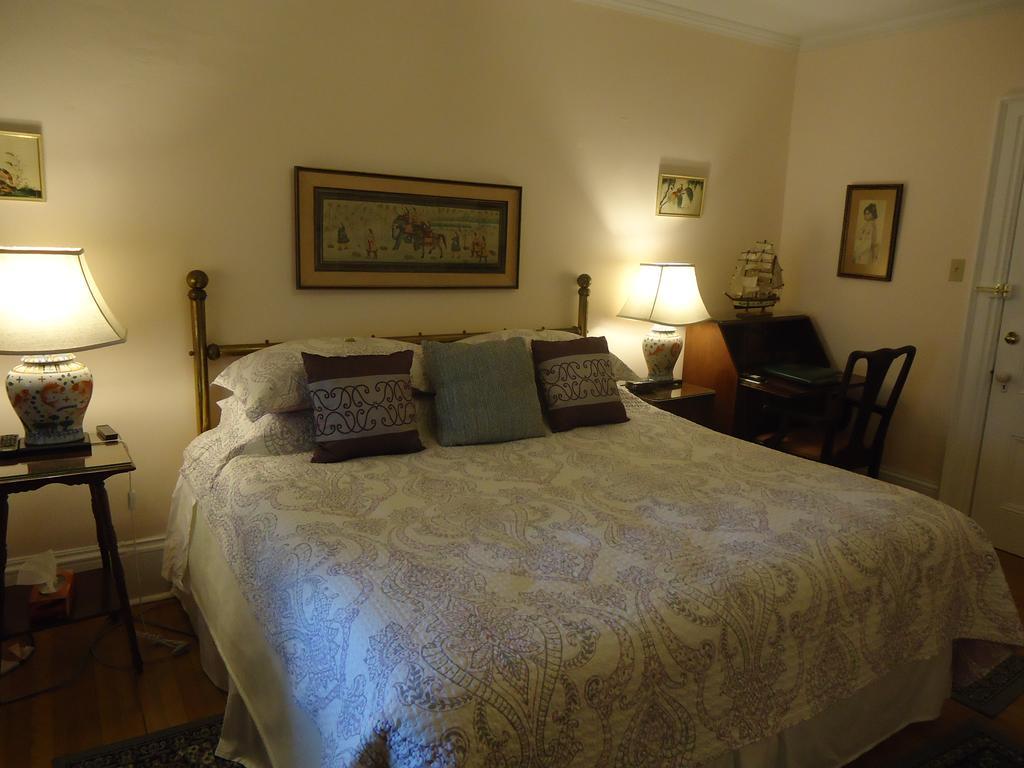 Governor'S Mansion Inn Miramichi Ruang foto