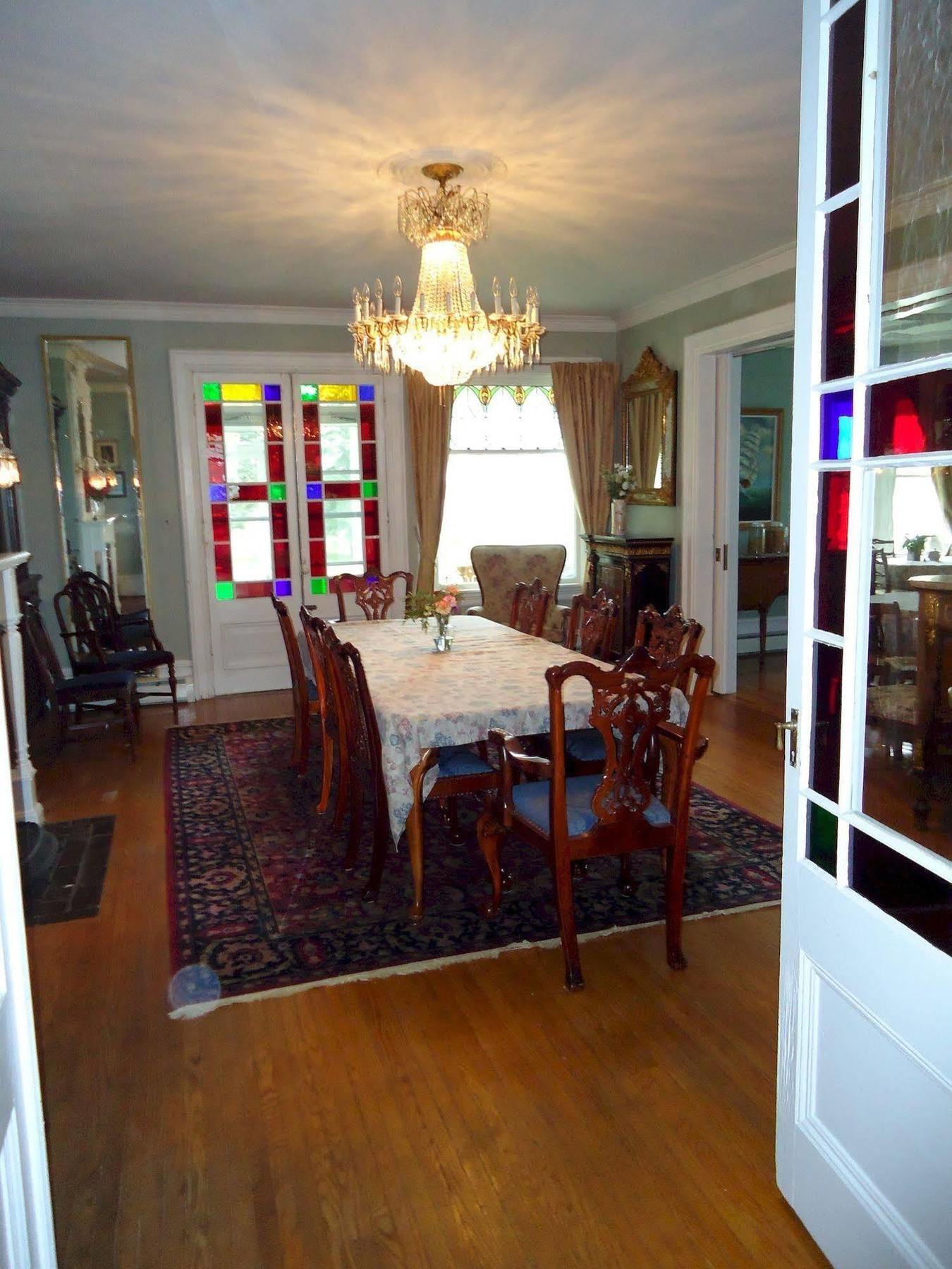 Governor'S Mansion Inn Miramichi Bagian luar foto